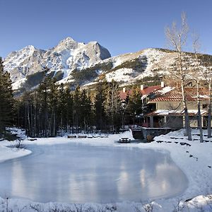 Crosswaters Resort At Kananaskis